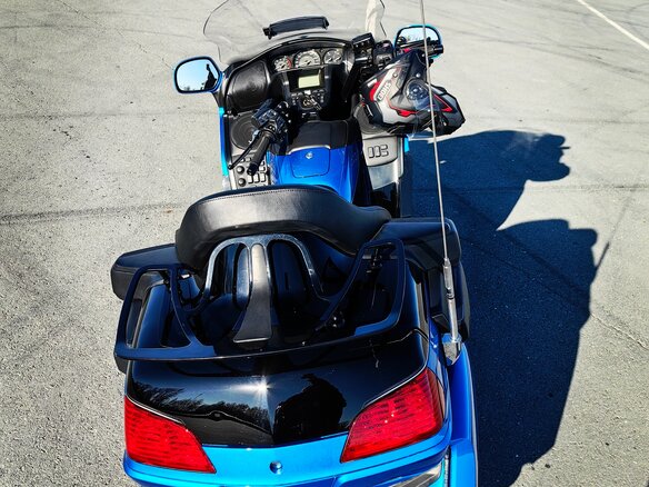 2017 Honda GL 1800 Gold Wing, синий, 2000000 рублей - вид 16