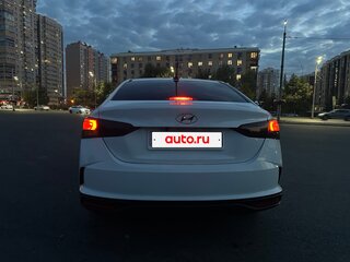 2021 Hyundai Solaris II Рестайлинг, белый, 1350000 рублей, вид 5