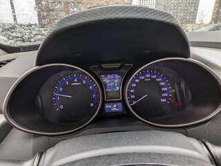 2013 Hyundai Veloster I, белый, 1440000 рублей, вид 4