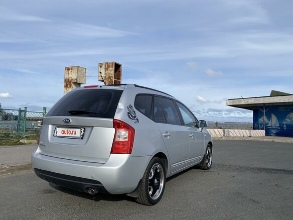 2007 Kia Carens II (UN), серебристый - вид 7