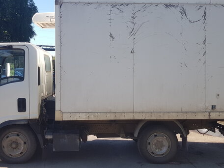 2015 Isuzu Elf (N-series), белый, 1300000 рублей, вид 2