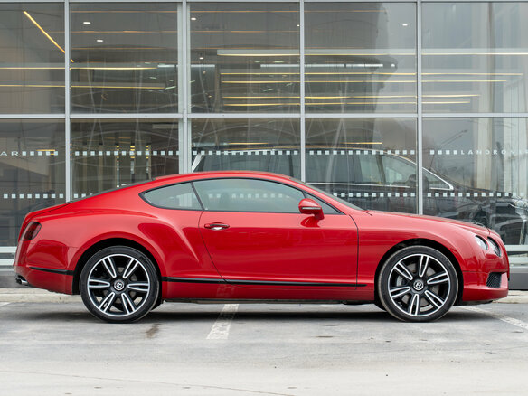 2013 Bentley Continental GT II, красный, 3990000 рублей - вид 4