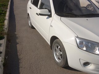 2013 Lada (ВАЗ) Granta I, белый, 303000 рублей, вид 3