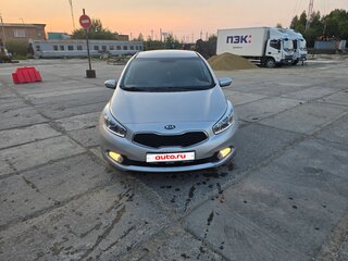 2014 Kia Ceed II, серебристый, 1000000 рублей, вид 2