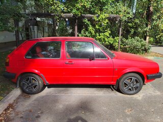 1986 Volkswagen Golf II, красный, 320000 рублей, вид 3