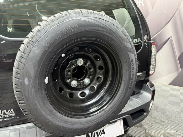 2026 Lada (ВАЗ) Niva Travel I Рестайлинг, чёрный, 1528000 рублей - вид 13
