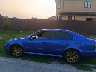 2010 Skoda Octavia I (A4) Рестайлинг, серый, 780000 рублей, вид 5