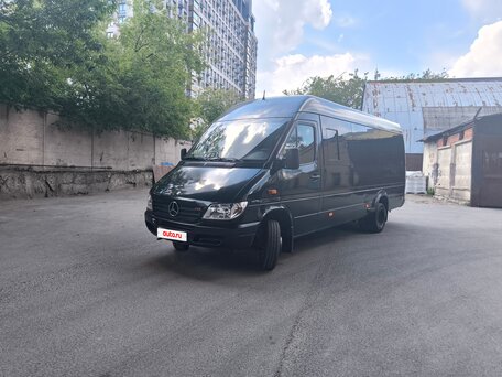 2015 Mercedes-Benz Sprinter Classic, чёрный, 2100000 рублей, вид 2