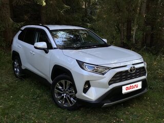 2021 Toyota RAV4 V (XA50), белый, 5200000 рублей, вид 4