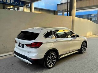 2021 BMW X1 Long 20Li sDrive II (F48) Рестайлинг, белый, 2000000 рублей, вид 4