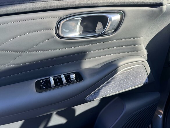 2026 Geely EX5 Гибрид EM-i, серый, 3974990 рублей - вид 20