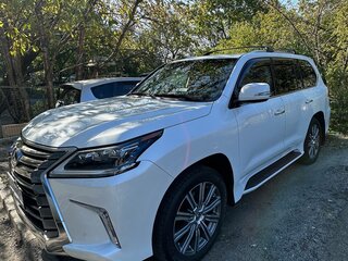 2016 Lexus LX 570 III Рестайлинг 2, белый, 12000000 рублей, вид 2
