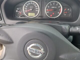 2005 Nissan Almera II (N16) Рестайлинг, серебристый, 550000 рублей, вид 2