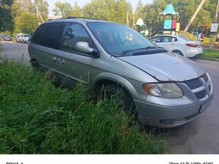 2001 Dodge Caravan 3-speed IV, серебристый, 210000 рублей, вид 2