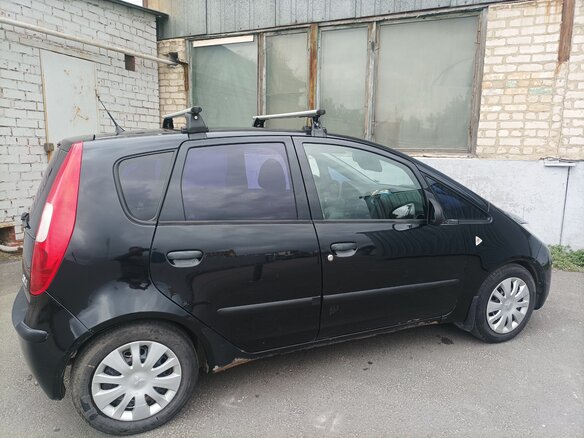 2008 Mitsubishi Colt CZ3 VI (Z20/Z30), чёрный, 350000 рублей - вид 2