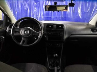 2014 Volkswagen Polo V, белый, 715000 рублей, вид 5