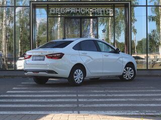 2024 Lada (ВАЗ) Vesta I Рестайлинг (NG), белый, 1180000 рублей, вид 3
