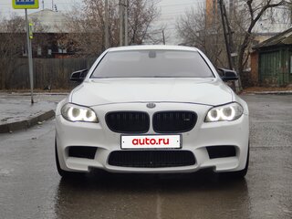 2010 BMW 5 серии 528i VI (F10/F11/F07), белый, 2000000 рублей, вид 1