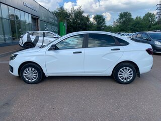2024 Lada (ВАЗ) Vesta I Рестайлинг (NG), белый, 1140000 рублей, вид 4