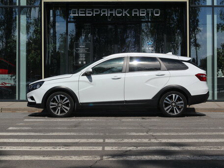 2019 Lada (ВАЗ) Vesta SW Cross I, белый, 1050000 рублей, вид 2