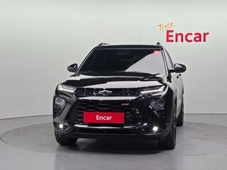 2023 Chevrolet TrailBlazer III, чёрный, 2140000 рублей, вид 2
