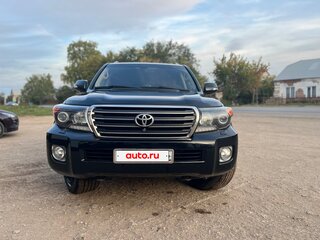 2014 Toyota Land Cruiser 200 Series Рестайлинг 1, чёрный, 3950000 рублей, вид 2