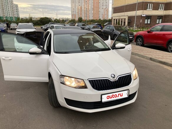 2014 Skoda Octavia III (A7), белый - вид 2