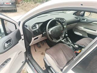 2011 Citroen C4 II, белый, 480000 рублей, вид 5