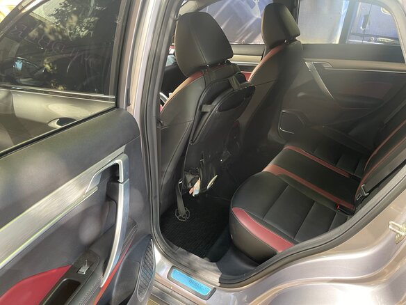 2020 Geely Coolray I, серебристый, 1450000 рублей - вид 12