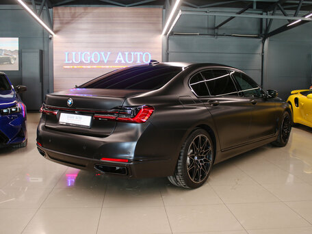 2019 BMW 7 серии Long 730Ld xDrive VI (G11/G12) Рестайлинг, чёрный, 5000000 рублей, вид 4