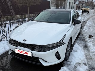 2020 Kia K5 III, белый, 2950000 рублей, вид 2
