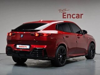 2024 BMW iX2 eDrive20, красный, 5755000 рублей, вид 2