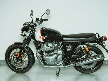 2025 Royal Enfield Interceptor 650, чёрный, 699000 рублей, вид 2