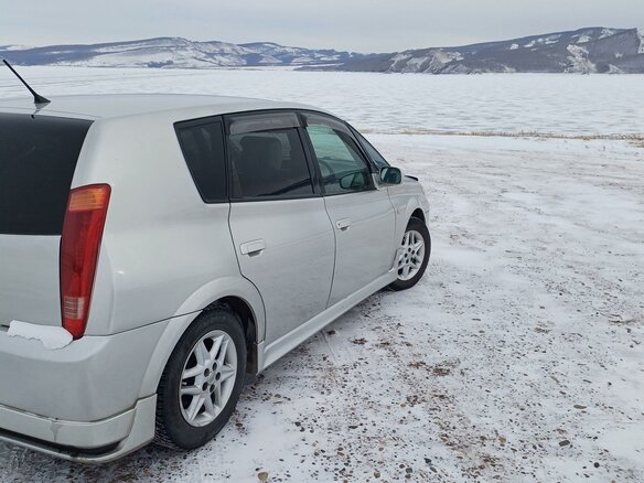2002 Toyota Opa I, серебристый, 600000 рублей - вид 9