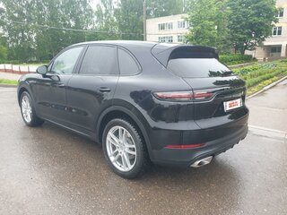 2018 Porsche Cayenne III, чёрный, 6999999 рублей, вид 3