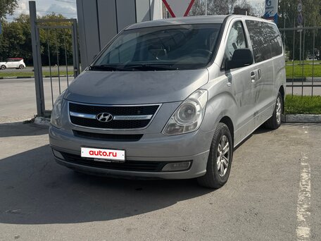 2012 Hyundai Grand Starex I, серый, 1249000 рублей, вид 1