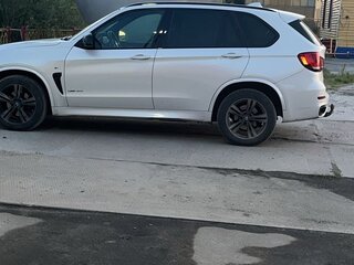 2016 BMW X5 40d III (F15), белый, 3200000 рублей, вид 3