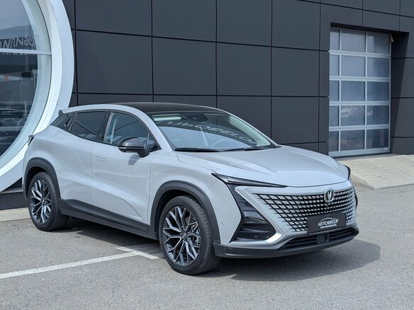 2023 Changan UNI-T I, серый, 2055000 рублей - вид 2