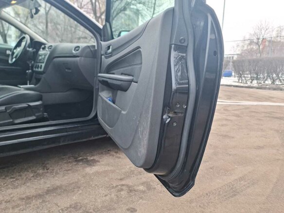 2005 Ford Focus II, чёрный, 400000 рублей - вид 11