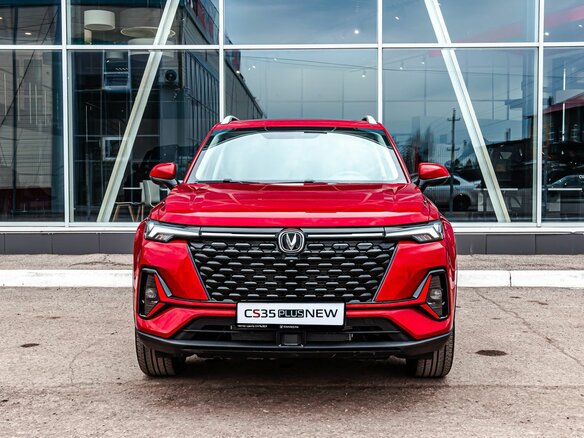 2024 Changan CS35 Plus I Рестайлинг, красный - вид 2
