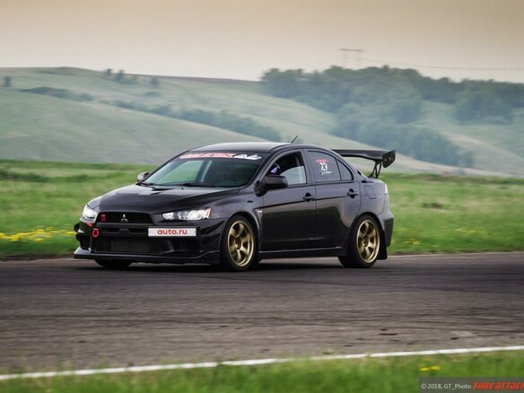 2008 Mitsubishi Lancer Evolution X, серый, 2800000 рублей - вид 1