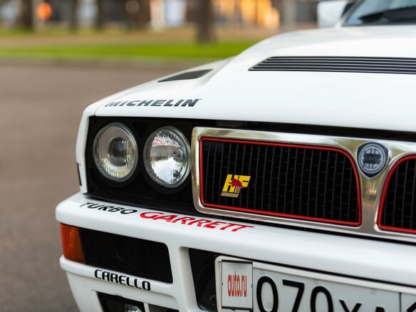 1993 Lancia Delta HF Integrale I (831), белый - вид 2