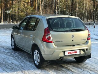 2012 Renault Sandero I, бежевый, 748000 рублей, вид 3