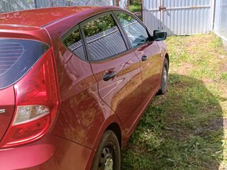 2012 Hyundai Solaris I, пурпурный, 600000 рублей, вид 3