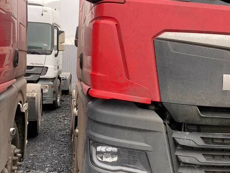 2023 MAN TGX, красный, 9508000 рублей, вид 1