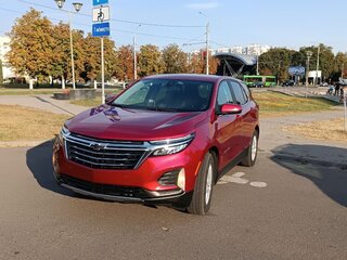 2022 Chevrolet Equinox III Рестайлинг, красный, 2390000 рублей, вид 1