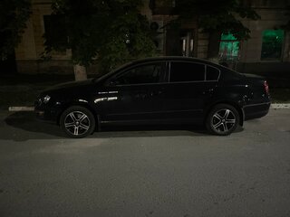 2008 Volkswagen Passat B6, чёрный, 700000 рублей, вид 3