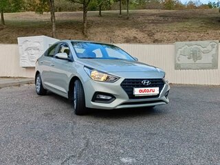 2019 Hyundai Solaris II, бежевый, 1999900 рублей, вид 4