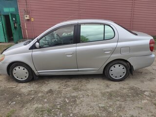 2001 Toyota Platz, серебристый, 370000 рублей, вид 4