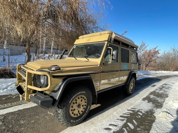 2011 Mercedes-Benz G-Класс 300 Professional I (W461) Professional, жёлтый - вид 1